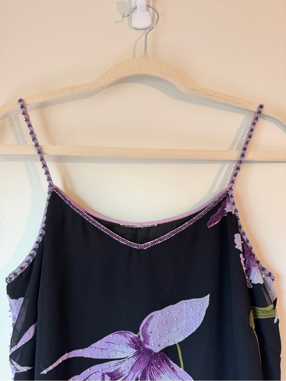 Vintage Hand beaded vintage cocktail dress Lavender Floral Print. - Picture 3 of 12